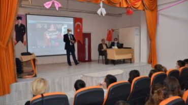 100.YILDA OKULLARIMIZDA 27 NİSAN CEVİZDERE ZAFERİ KONFERANSLARI