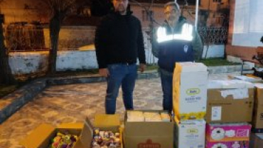 EMET BELEDİYEMİZCE MİRAÇ KANDİLİ MÜNASEBETİYLE MERKEZ 19 CAMİDE YATSI NAMAZI SONRASI KANDİL SİMİDİ DAĞITILDI...