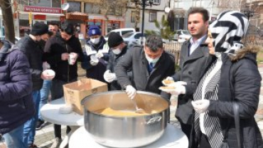 18 MART ŞEHİTLERİNİ ANMA VE ÇANAKKALE ZAFERİ GÜNÜNDE ŞEHİTLERİMİZE SAYGI YÜRÜYÜŞÜ DÜZENLENDİ..