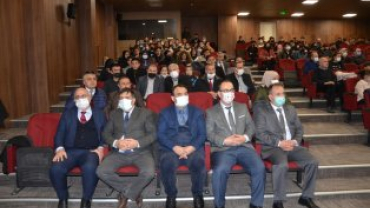 18 MART ÇANAKKALE ŞEHİTLERİNİ ANMA PROGRAMI GAZİKEMAL İLKÖĞRETİM OKULU KONFERANS SALONUNDA GERÇEKLEŞTİRİLDİ...