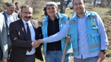 Emet Küreci Elmasını Geliştirme Adına Yeni Fidanlar Toprakla Buluştu