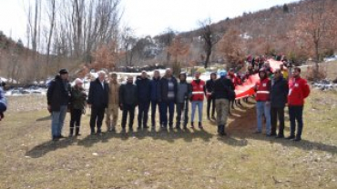 EMET KAYMAKAMLIĞI-EMET BELEDİYESİ CEVİZDERE 100.YIL ZAFERİ ETKİNLİKLERİ KAPSAMINDA ÇALCAĞIL KÖYÜNDEN CEVİZDERE SAVAŞLARININ YAPILDIĞI BÖLGEYE ŞEHİTLERİMİZE SAYGI YÜRÜYÜŞÜ YAPILDI...