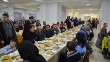 Emet Belediye Ailesi olarak Birlik İftarında oruçlarımızı Beraber Açtık