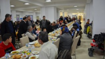 Emet Belediye Ailesi olarak Birlik İftarında oruçlarımızı Beraber Açtık