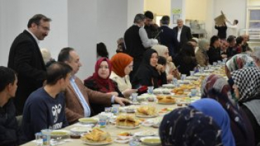 Emet Belediye Ailesi olarak Birlik İftarında oruçlarımızı Beraber Açtık