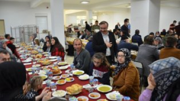 Emet Belediye Ailesi olarak Birlik İftarında oruçlarımızı Beraber Açtık