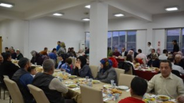 Emet Belediye Ailesi olarak Birlik İftarında oruçlarımızı Beraber Açtık