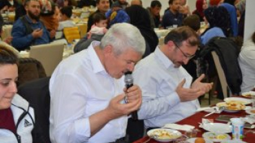 Emet Belediye Ailesi olarak Birlik İftarında oruçlarımızı Beraber Açtık