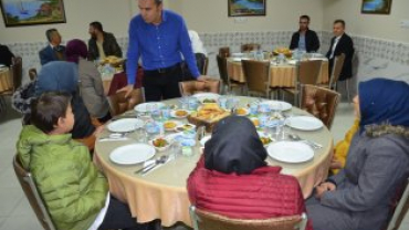 EMET KAYMAKAMLIĞINCA BUGÜN BİRLİK İFTARININ KONUKLARI YETİM VE ÖKSÜZLERİMİZ İLE AİLELERİYDİ...