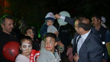 EMET GENÇLİK DERNEĞİNCE ORGANİZE EDİLEN 23 NİSAN PROGRAMI YOĞUN BİR KATILIMLA GERÇEKLEŞTİ...