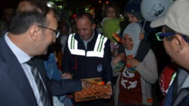 EMET GENÇLİK DERNEĞİNCE ORGANİZE EDİLEN 23 NİSAN PROGRAMI YOĞUN BİR KATILIMLA GERÇEKLEŞTİ...