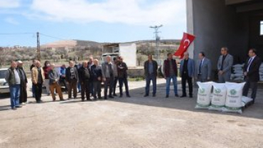 Emet'te Kayıtlı Arıcılara 6050 Kg Şeker Dağıtıldı