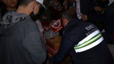 EMET GENÇLİK DERNEĞİNCE ORGANİZE EDİLEN 23 NİSAN PROGRAMI YOĞUN BİR KATILIMLA GERÇEKLEŞTİ...