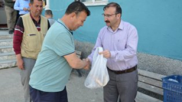 Vatandaşlarımızla birlikte olmaya devam ediyoruz