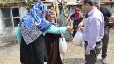 Vatandaşlarımızla birlikte olmaya devam ediyoruz