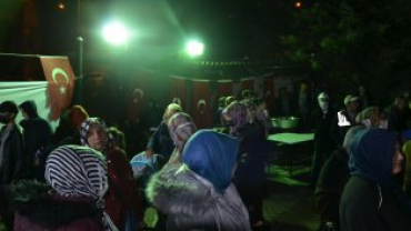 EMET GENÇLİK DERNEĞİNCE ORGANİZE EDİLEN 23 NİSAN PROGRAMI YOĞUN BİR KATILIMLA GERÇEKLEŞTİ...