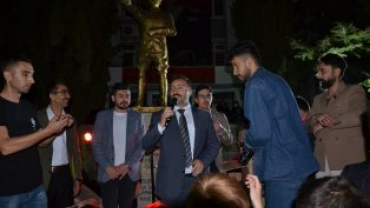 EMET GENÇLİK DERNEĞİNCE ORGANİZE EDİLEN 23 NİSAN PROGRAMI YOĞUN BİR KATILIMLA GERÇEKLEŞTİ...