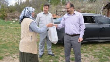 Vatandaşlarımızla birlikte olmaya devam ediyoruz