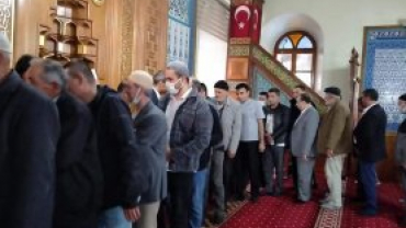 Birlik beraberliğimiz daim olsun bayramınız mübarek olsun..