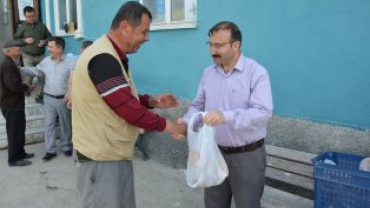 Vatandaşlarımızla birlikte olmaya devam ediyoruz