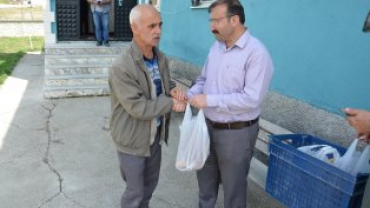 Vatandaşlarımızla birlikte olmaya devam ediyoruz