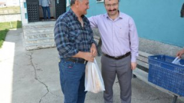 Vatandaşlarımızla birlikte olmaya devam ediyoruz