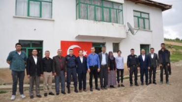 İlçe Protokolü Bayram Öncesi Şehit Ailelerimize Görevlerini Yerine Getirdi