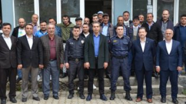 İlçe Protokolü Bayram Öncesi Şehit Ailelerimize Görevlerini Yerine Getirdi