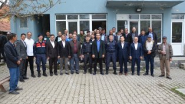 İlçe Protokolü Bayram Öncesi Şehit Ailelerimize Görevlerini Yerine Getirdi