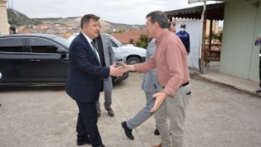 Bayram vesilesiyle her daim görevleri başında olan itfaiye ve Hamam personelimizle bayramlaştık.