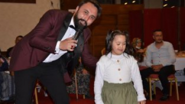 FARKLILIKLARIMIZIN FARKINDAYIZ…