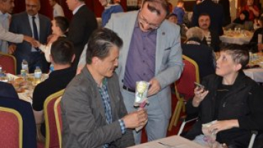 FARKLILIKLARIMIZIN FARKINDAYIZ…