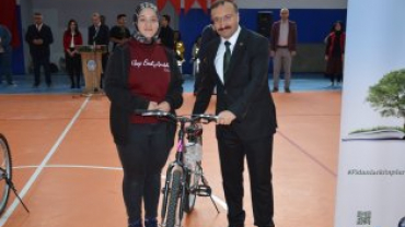 19Mayıs Atatürk’ü Anma, Gençlik ve Spor Bayramı Emet'te çeşitli etkinliklerle kutlandı... Kutlamalardan Kareler