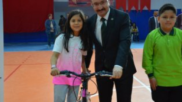 19Mayıs Atatürk’ü Anma, Gençlik ve Spor Bayramı Emet'te çeşitli etkinliklerle kutlandı... Kutlamalardan Kareler