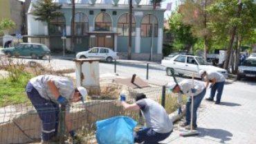 DAHA TEMİZ VE YEŞİL BİR EMET İÇİN TÜM EKİPLERİMİZLE SAHADAYIZ...