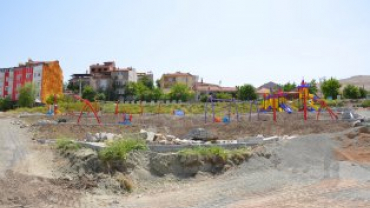 BELEDİYEMİZ SAHADA