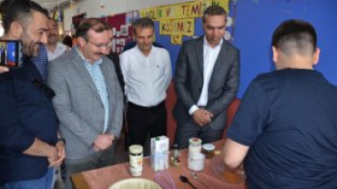 ASHABOĞLU ORTAOKULUMUZUN YIL SONU ETKİNLİK VE SERGİLERİ BÜYÜK BEĞENİ TOPLADI