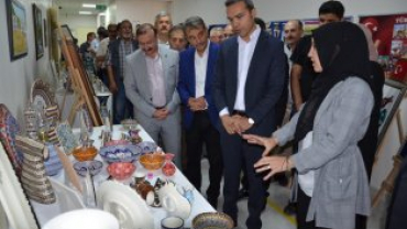 Emet Halk Eğitimden Buruk Yıl Sonu Sergisi