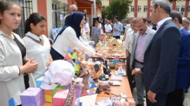 Emet Halk Eğitimden Buruk Yıl Sonu Sergisi