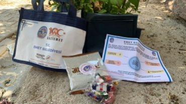 BELEDİYE EKİPLERİ KURBAN BAYRAMI ÖNCESİ HER EVE ULAŞIYOR