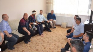 EMET İLÇEMİZDE GEÇİCİ İKAMET EDEN GAZİMİZ UZMAN ÇAVUŞ HASAN CAN'A ZİYARET