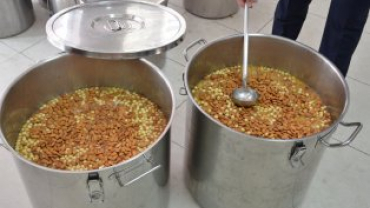 EMET BELEDİYEMİZCE BUGÜN CUMA NAMAZI SONRASI CAMİLERDE AŞURE DAĞITILACAK