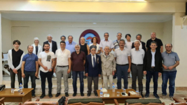 EMET MÜDAFA-İ VATAN CEMİYETİ REİSİ VE EMET MİLLİ MÜFREZESİ KOMUTANI DR. FAZIL BEY KONFERANSI YAPILDI