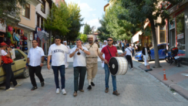 General Asım Gündüz Bugün Emet Cadde ve Sokaklarındaydı!
