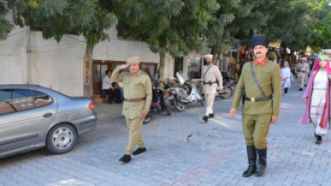 General Asım Gündüz Bugün Emet Cadde ve Sokaklarındaydı!