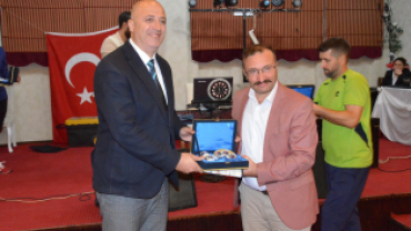 PROGRAM SAYGI DURUŞU İSTİKLAL MARŞIMIZIN OKUNMASI VE PROTOKOL KONUŞMALARI İLE BAŞLADI...