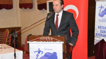 PROGRAM SAYGI DURUŞU İSTİKLAL MARŞIMIZIN OKUNMASI VE PROTOKOL KONUŞMALARI İLE BAŞLADI...