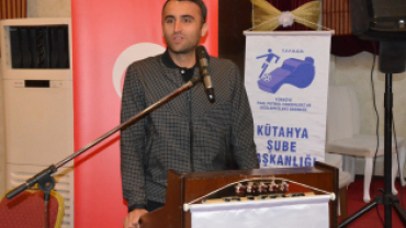 PROGRAM SAYGI DURUŞU İSTİKLAL MARŞIMIZIN OKUNMASI VE PROTOKOL KONUŞMALARI İLE BAŞLADI...