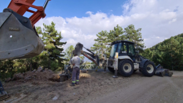 EMET GÖLETİ ARITMA TESİSİ İÇİN ORTA GERİLİM KAFES DİREK DİKİM İŞLEMİ YAPTIRILIYOR.