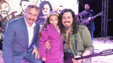 Necati ve Saykolar Konseri Sonrası Kareler teşekkürler gençler....